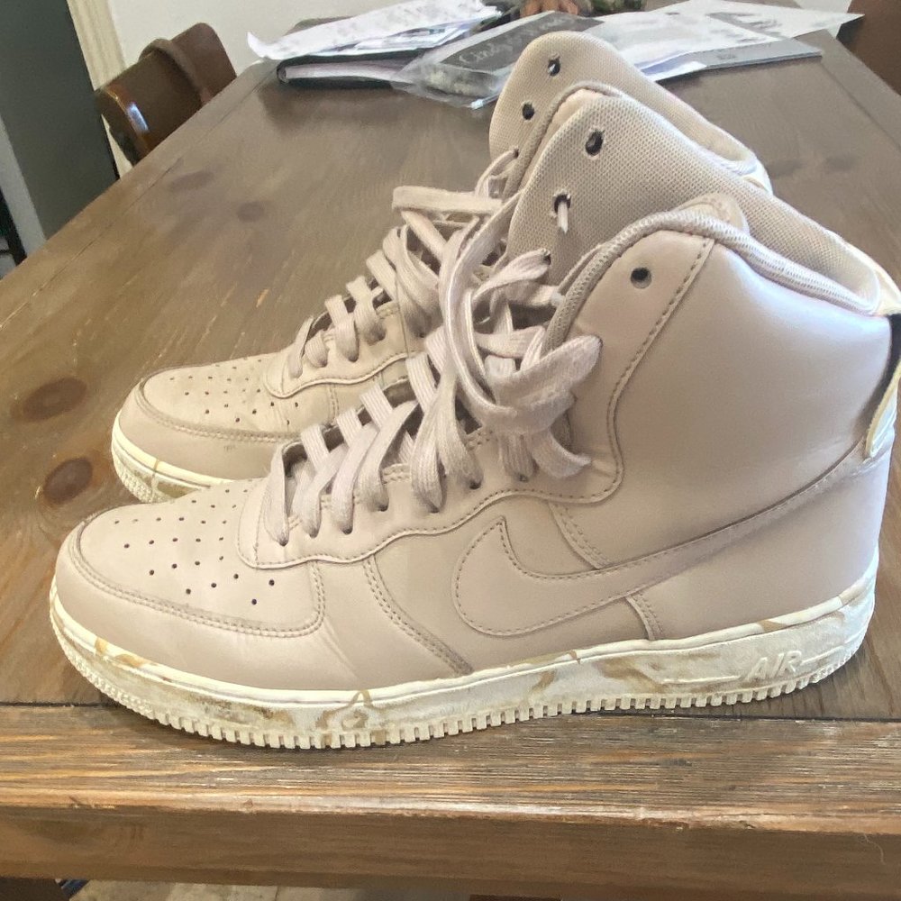 Nike Air High Tops Size 10.5